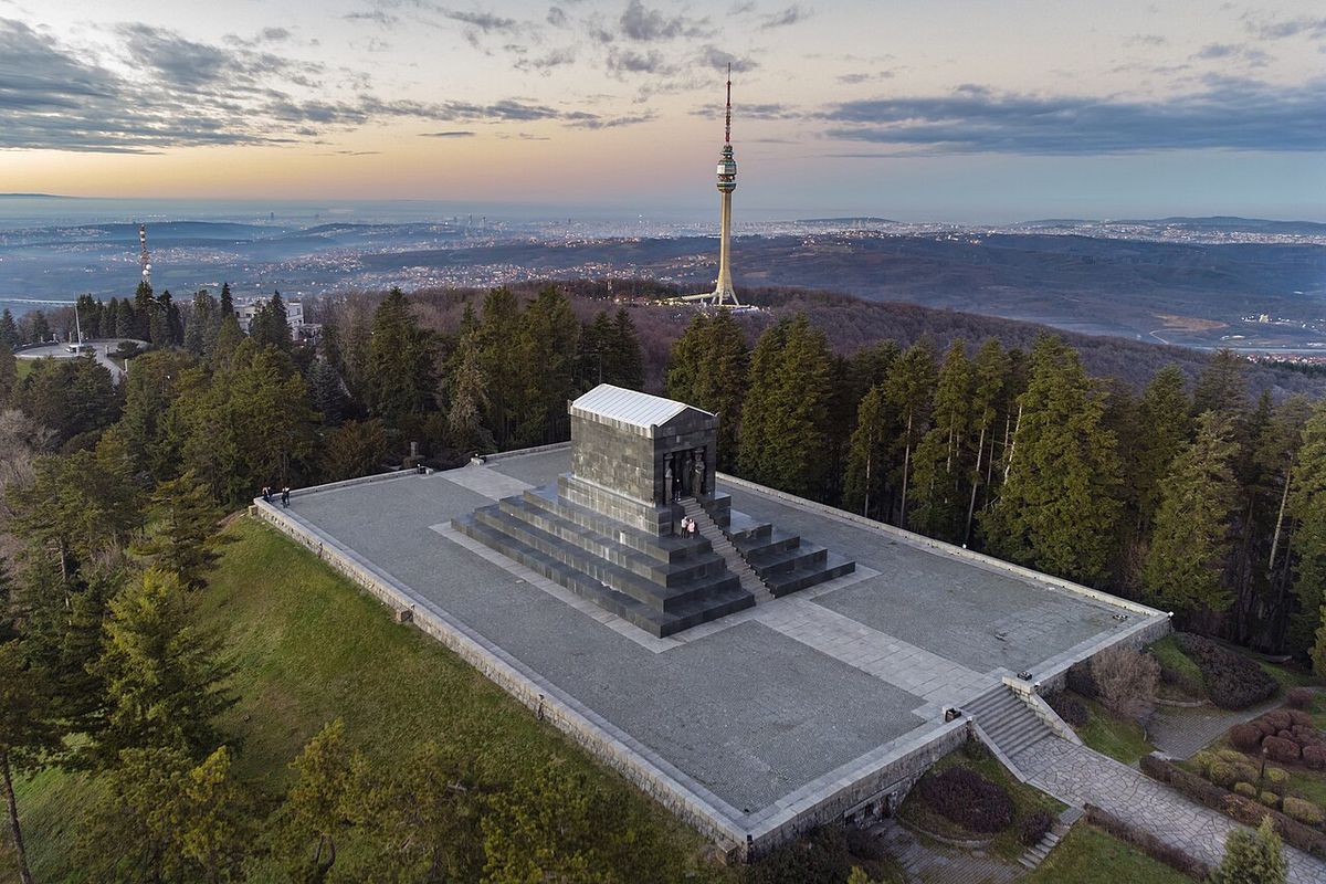 Monument to the Unknown Hero on Avala