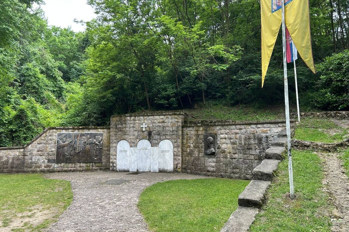 Orašac — Marićević Gully
